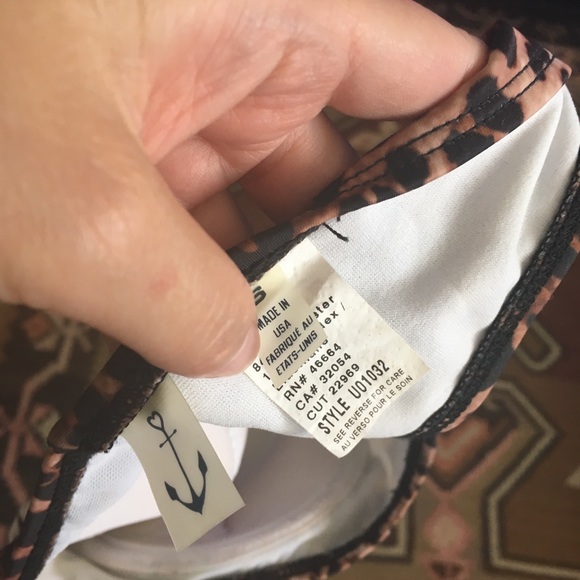 NWOT leopard bikini swim top sz small - Picture 5 of 5